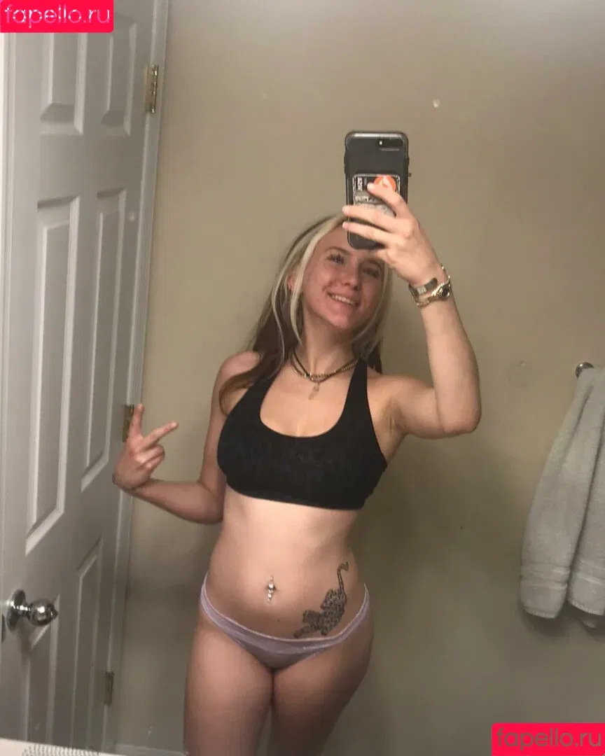 Trippi Miki / Trippimiki / babykannabis / https: Onlyfans Photo Gallery 