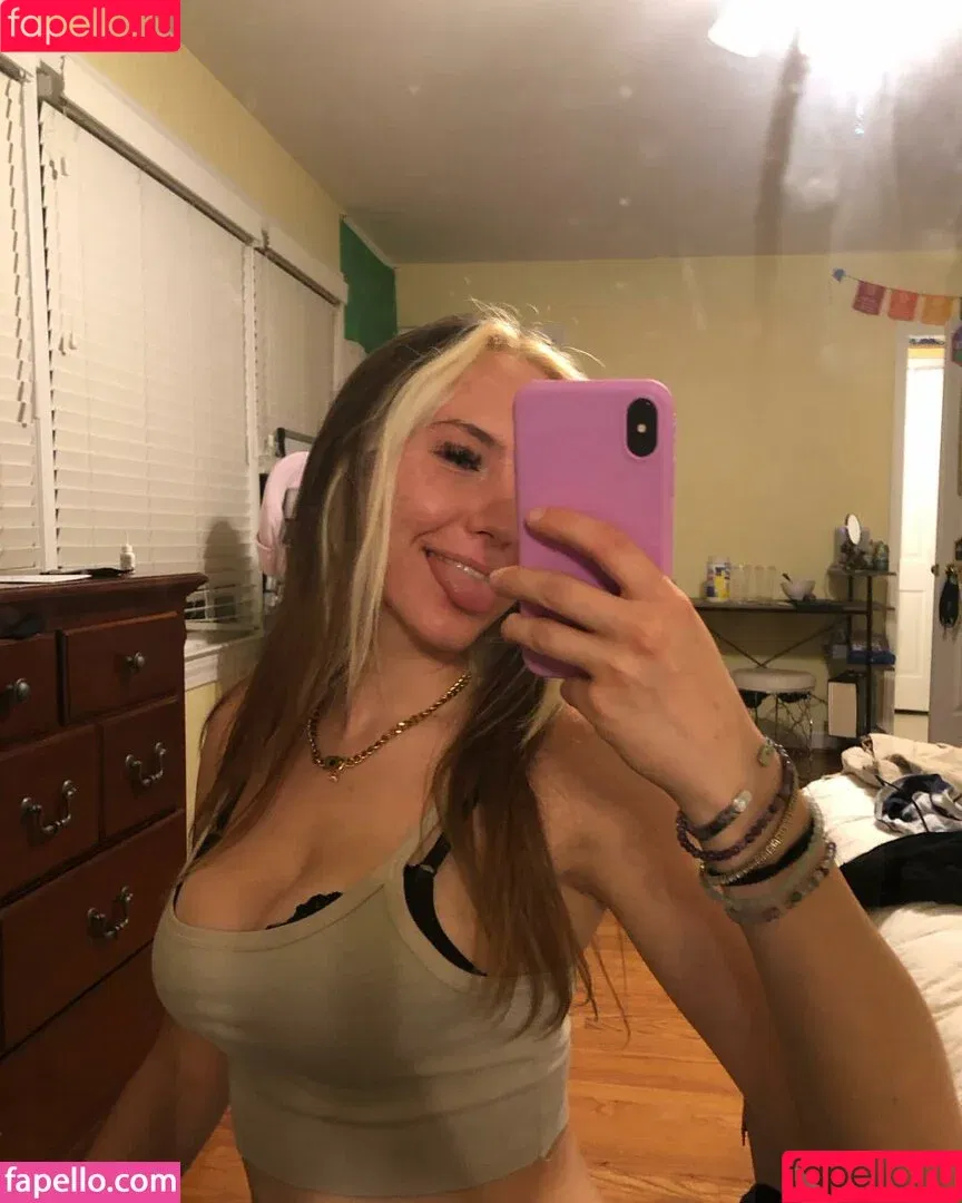 Trippi Miki / Trippimiki / babykannabis / https: Onlyfans Photo Gallery 