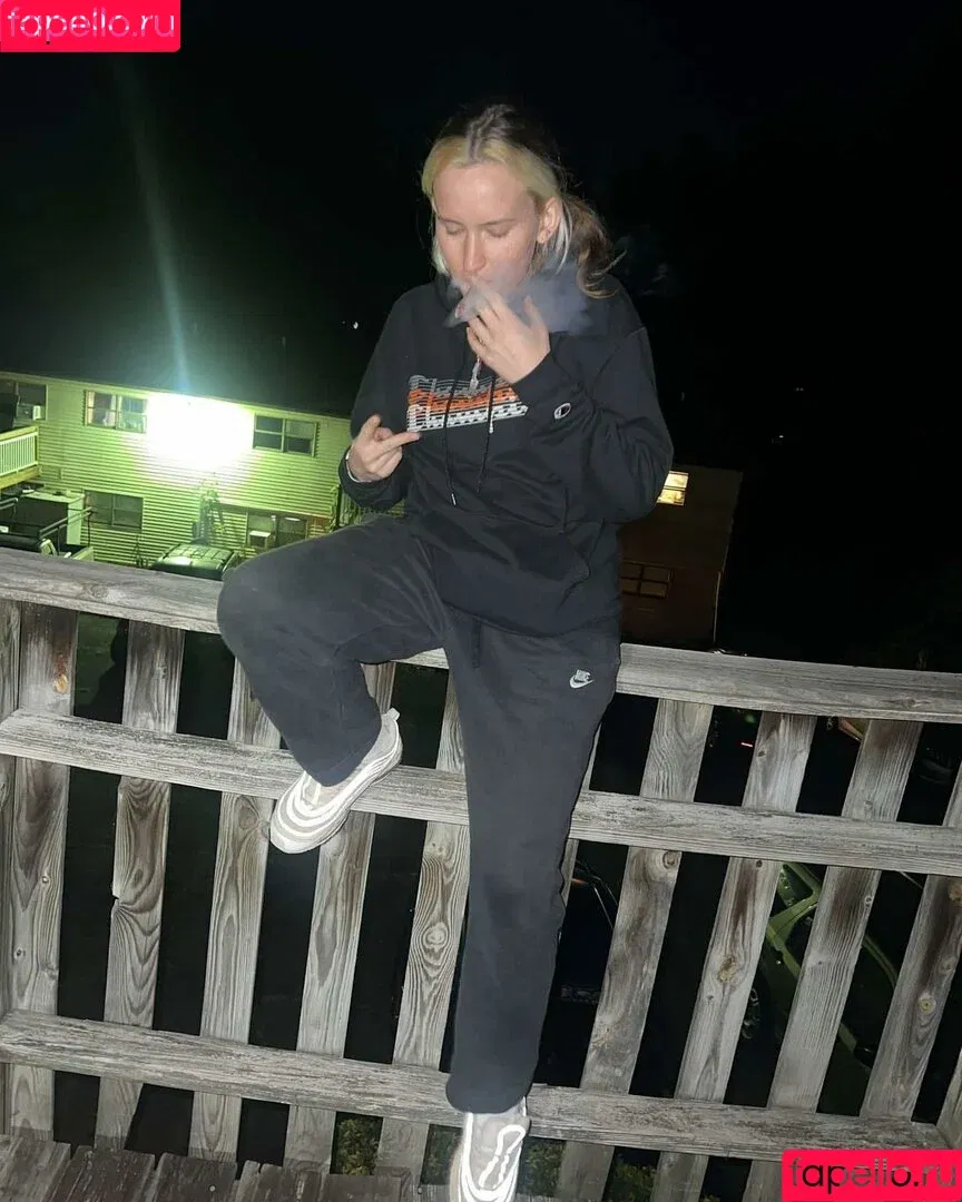 Trippi Miki / Trippimiki / babykannabis / https: Onlyfans Photo Gallery 