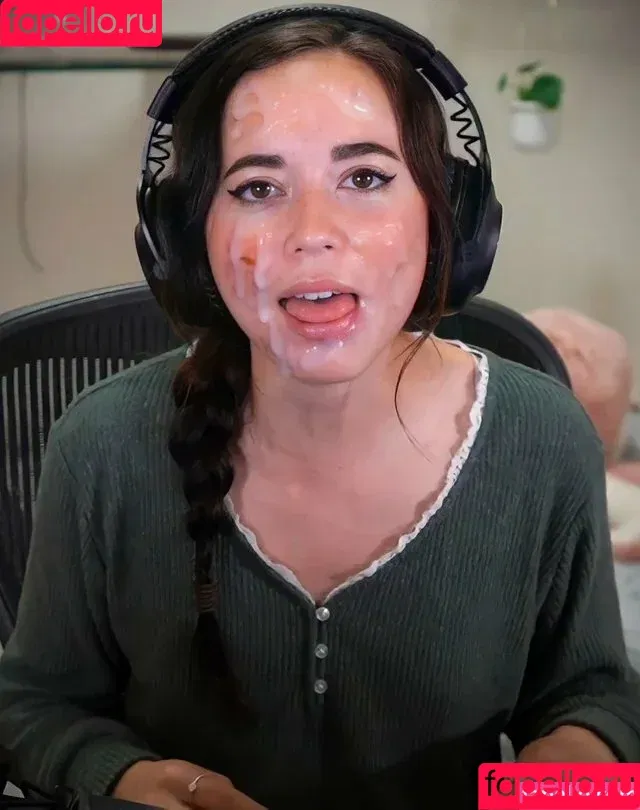 Maya / maya_higa / mayahiga Onlyfans Photo Gallery 