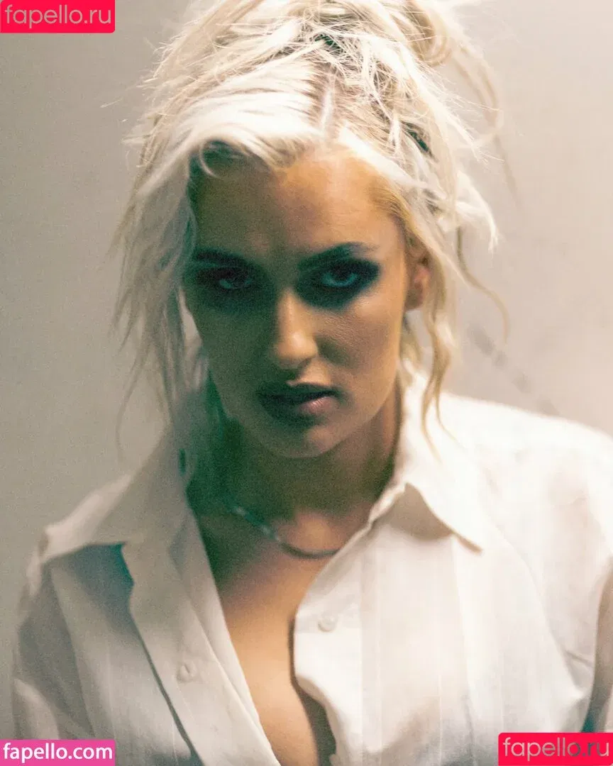 Mariah May / MariahMayx Onlyfans Photo Gallery 