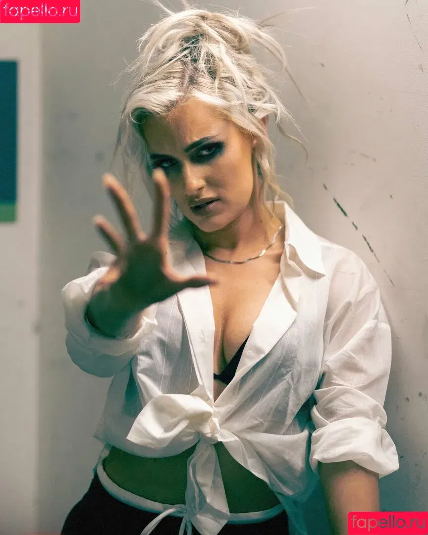 Mariah May / MariahMayx Onlyfans Photo Gallery 