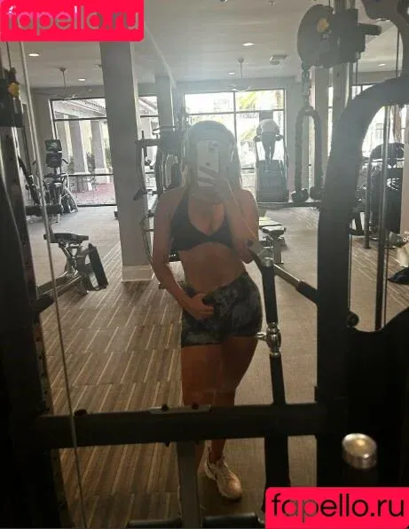 Mariah May / MariahMayx Onlyfans Photo Gallery 