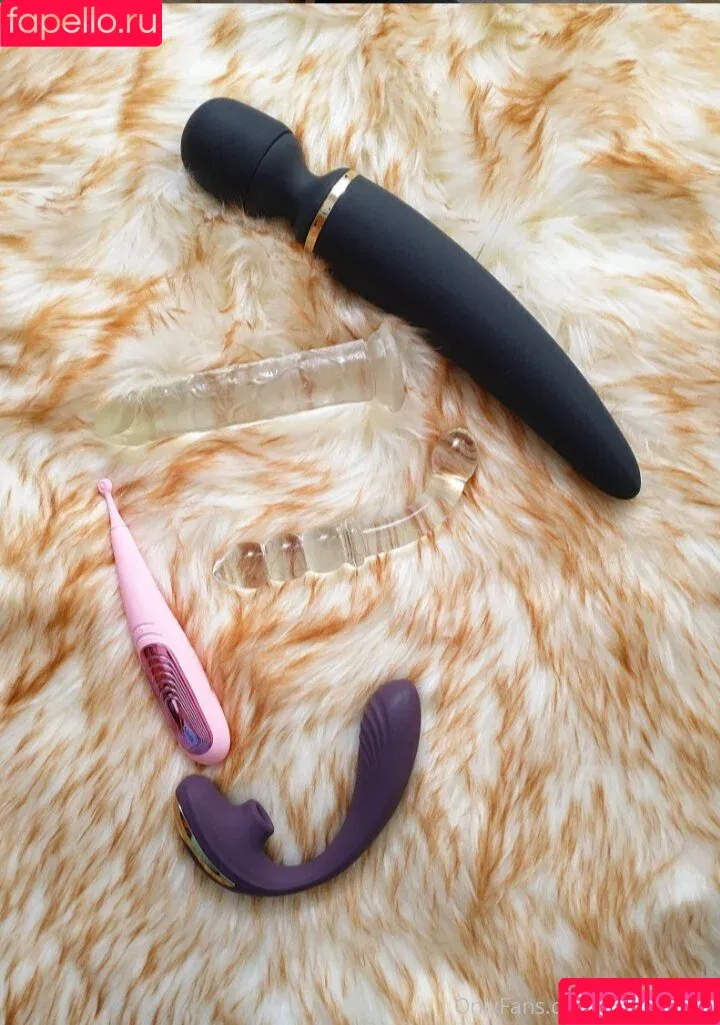 daynoxfree / dyamonddfree Onlyfans Photo Gallery 