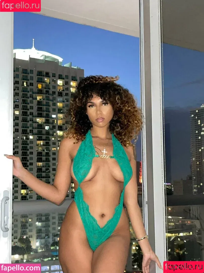 888kimmy / Kimmykim888 / ayaaluv Onlyfans Photo Gallery 