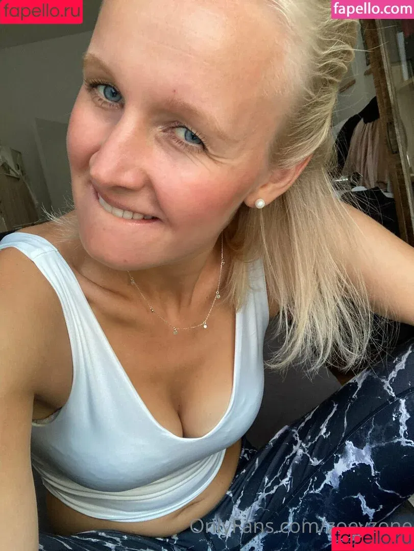 gymnast_zoeyzone / zoeyzone Onlyfans Photo Gallery 