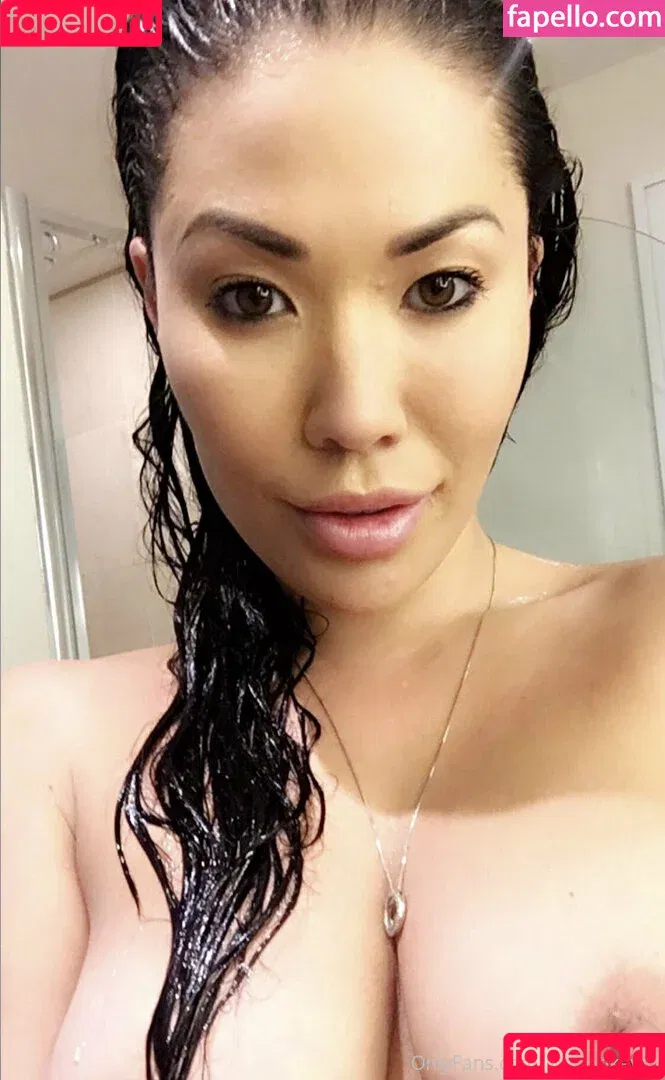 https: / londonkeyes / officiallondonkeyes Onlyfans Photo Gallery 