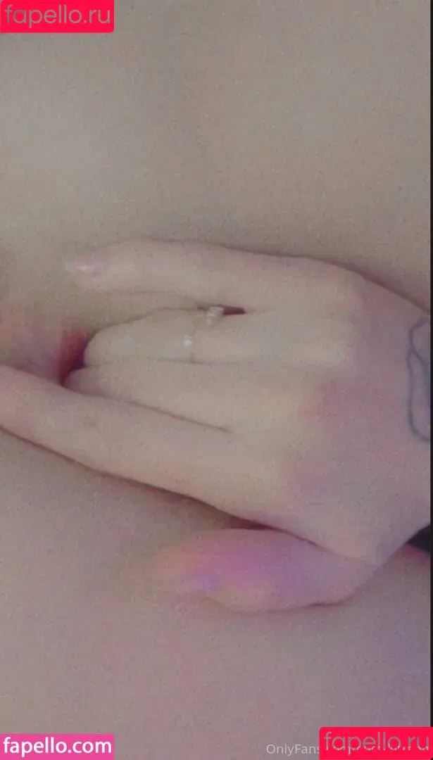 goth-kitteen / gothkitten98 Onlyfans Photo Gallery 