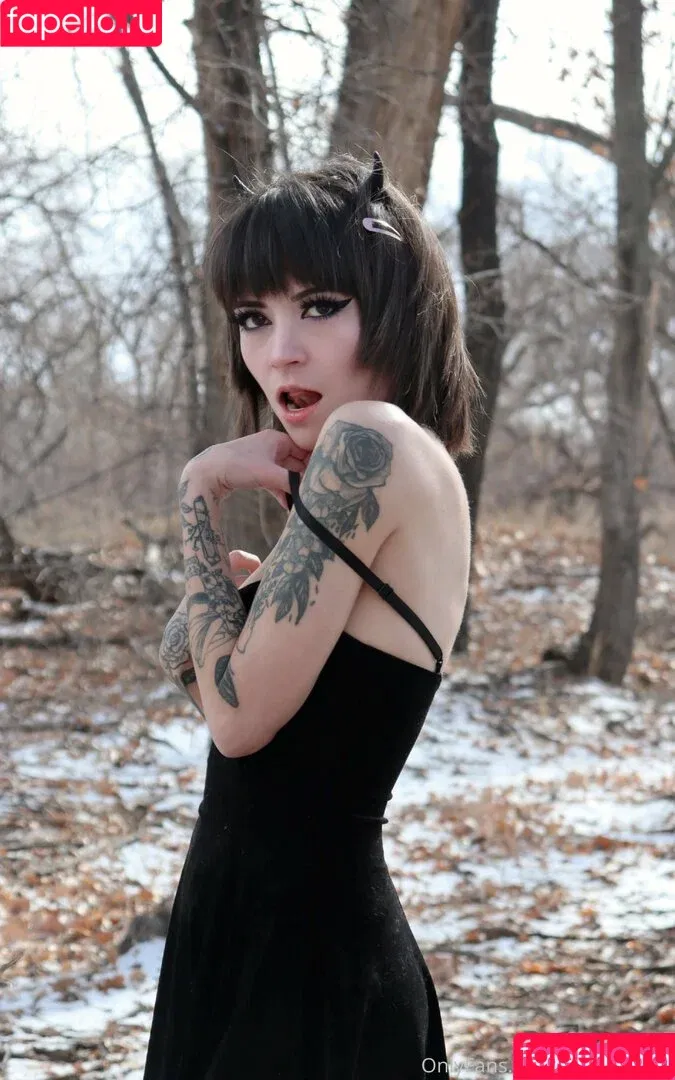 goth-kitteen / gothkitten98 Onlyfans Photo Gallery 