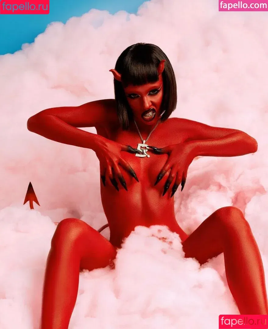 Instasamka Onlyfans Photo Gallery 