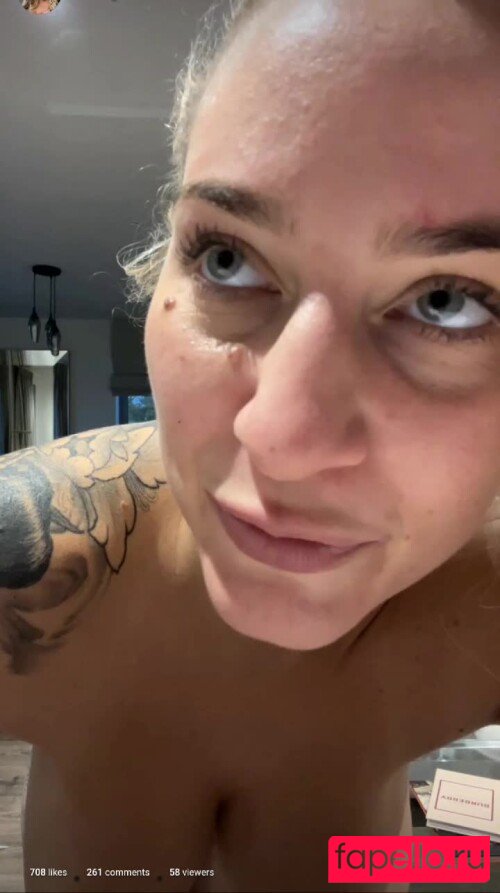 Ebanie Bridges Nude Onlyfans Photo 20