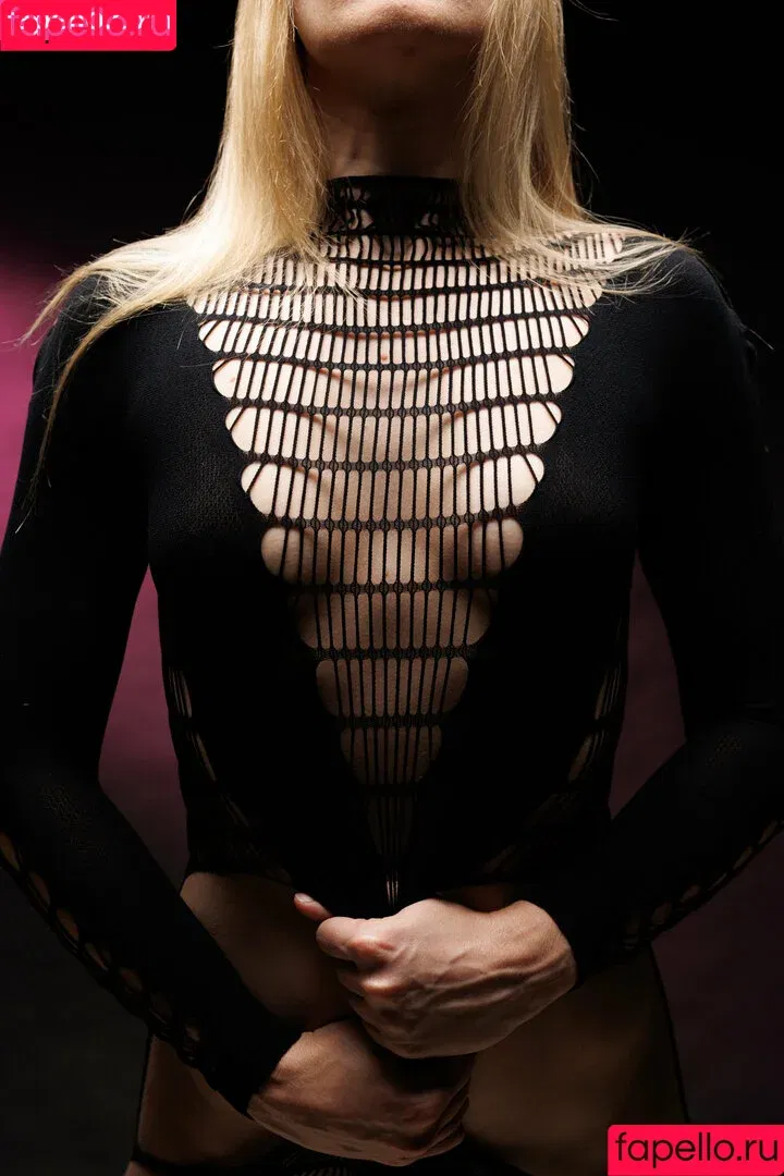 lara6683 Onlyfans Photo Gallery 