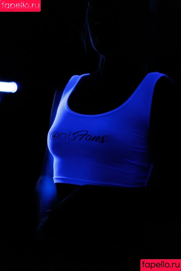 lara6683 Onlyfans Photo Gallery 