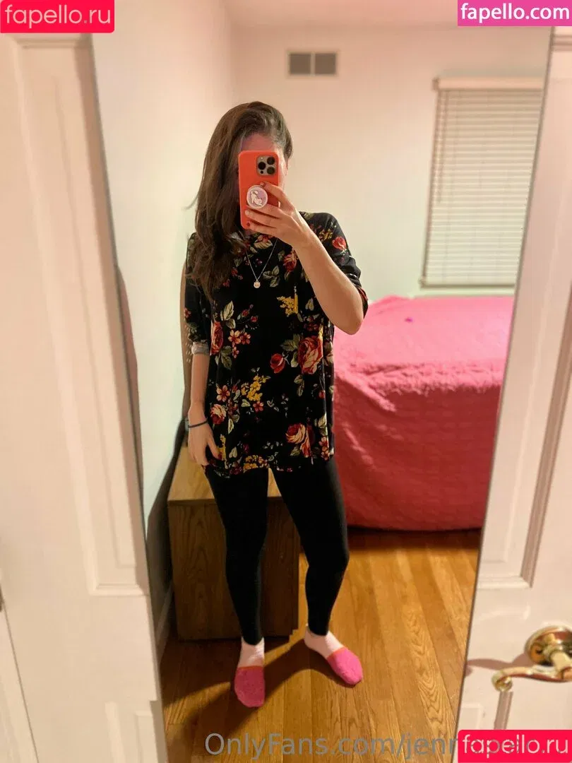 nurse.jenna.free / thejennajordyn Onlyfans Photo Gallery 