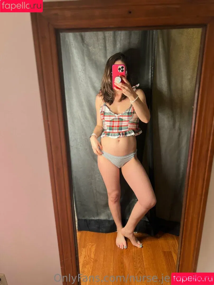 nurse.jenna.free / thejennajordyn Onlyfans Photo Gallery 