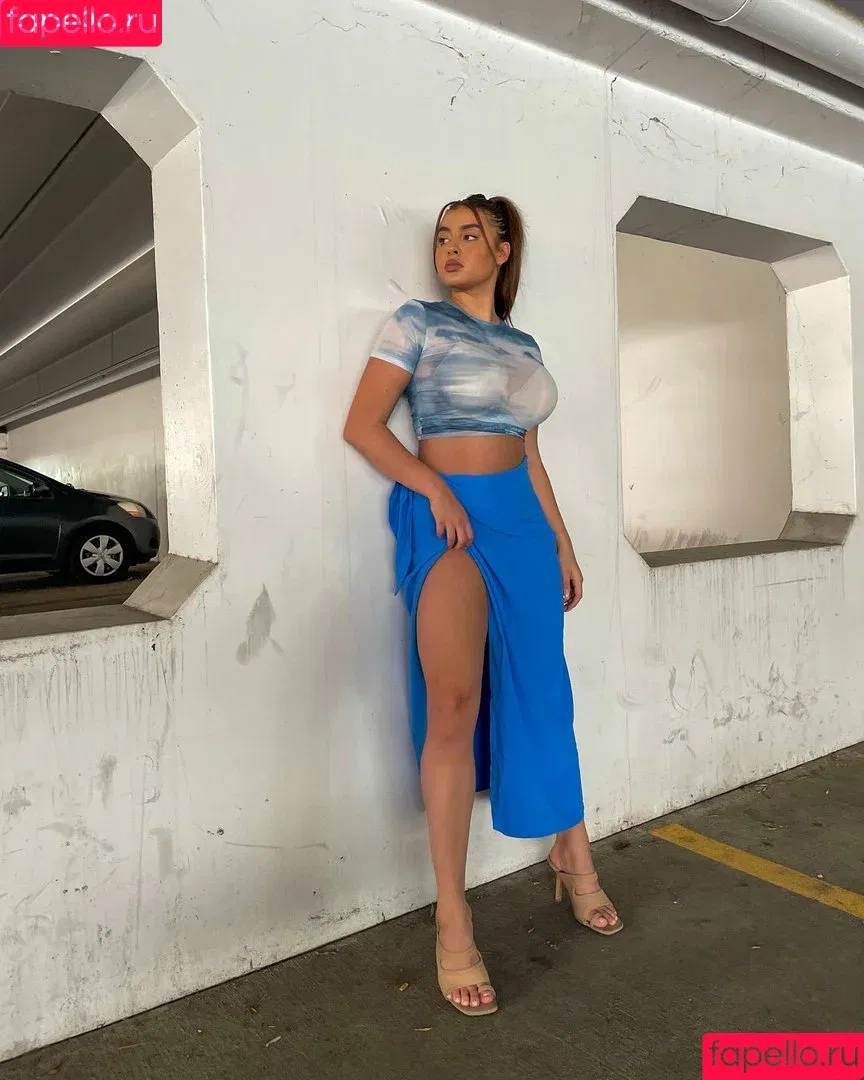 Kalani Hilliker / kalanihilliker Onlyfans Photo Gallery 