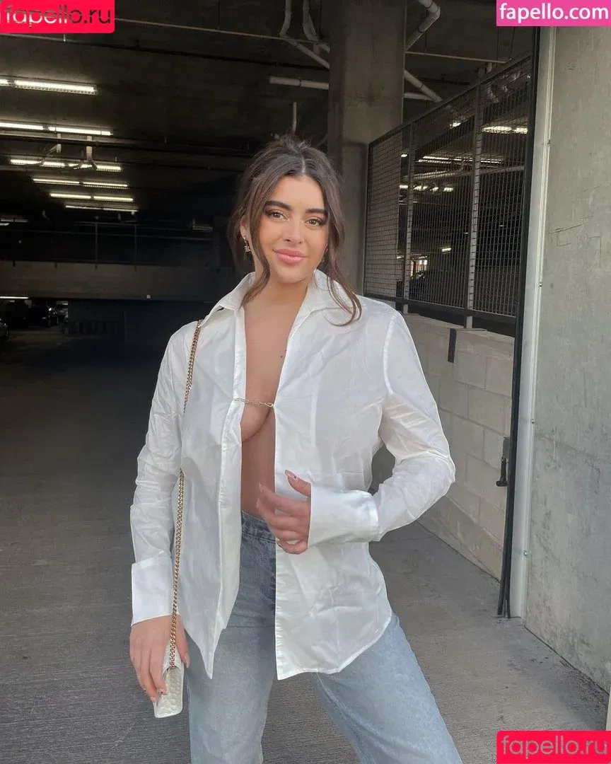 Kalani Hilliker / kalanihilliker Onlyfans Photo Gallery 