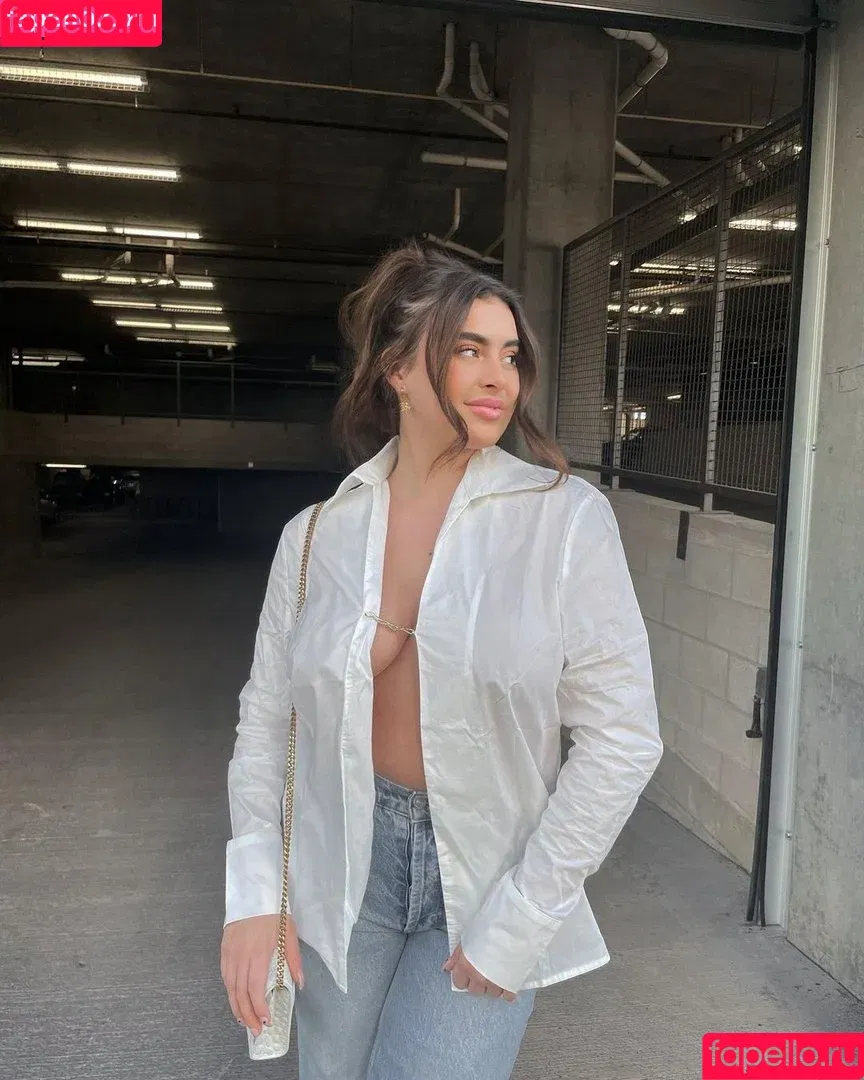 Kalani Hilliker / kalanihilliker Onlyfans Photo Gallery 