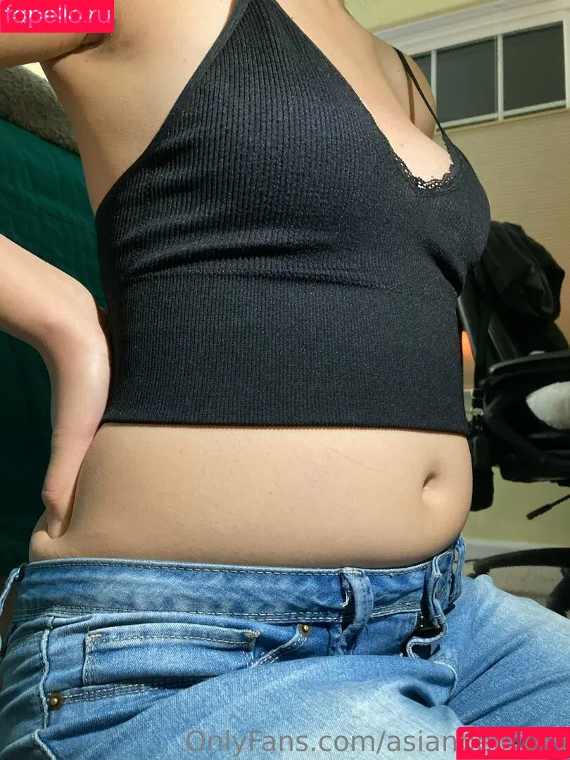 asianbellygirl / asianbellygirl_ Onlyfans Photo Gallery 