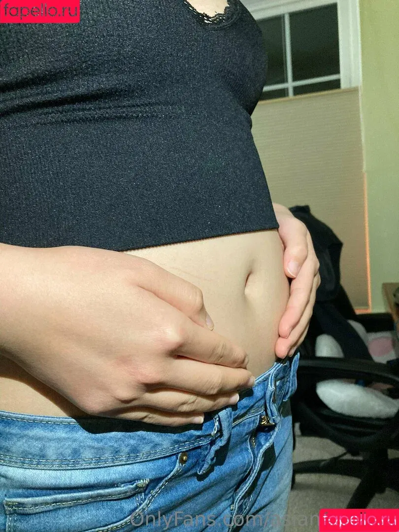 asianbellygirl / asianbellygirl_ Onlyfans Photo Gallery 