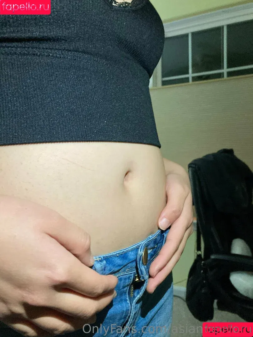 asianbellygirl / asianbellygirl_ Onlyfans Photo Gallery 