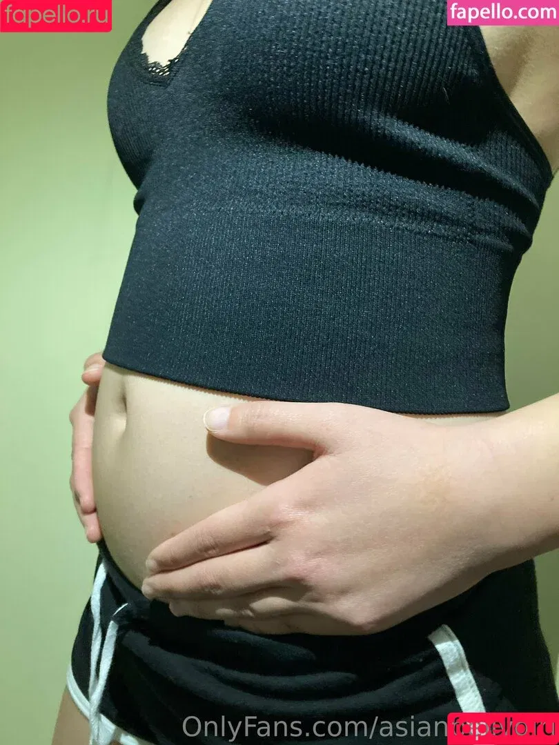 asianbellygirl / asianbellygirl_ Onlyfans Photo Gallery 