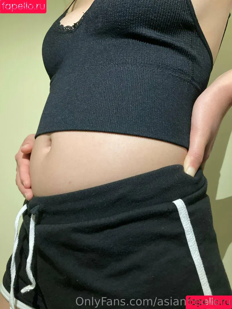 asianbellygirl / asianbellygirl_ Onlyfans Photo Gallery 