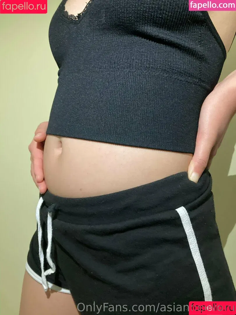 asianbellygirl / asianbellygirl_ Onlyfans Photo Gallery 