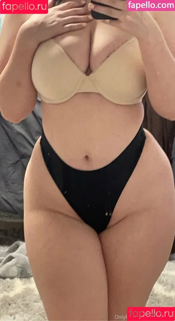 aleksamink / leksamink Onlyfans Photo Gallery 