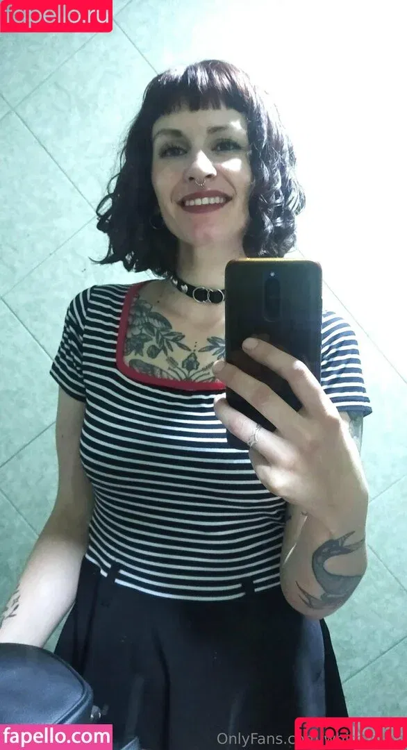 whiterosaa Onlyfans Photo Gallery 