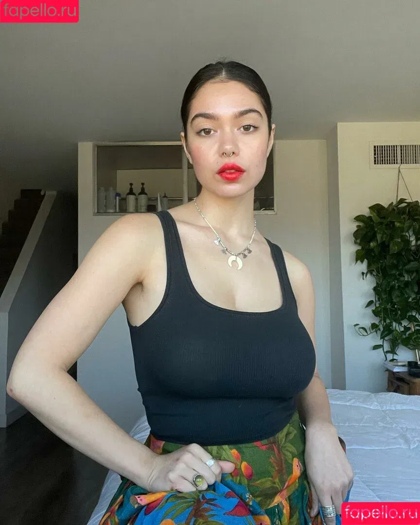 Aulii Cravalho / AuliiCravalho / Auli’i Cravalho Onlyfans Photo Gallery 