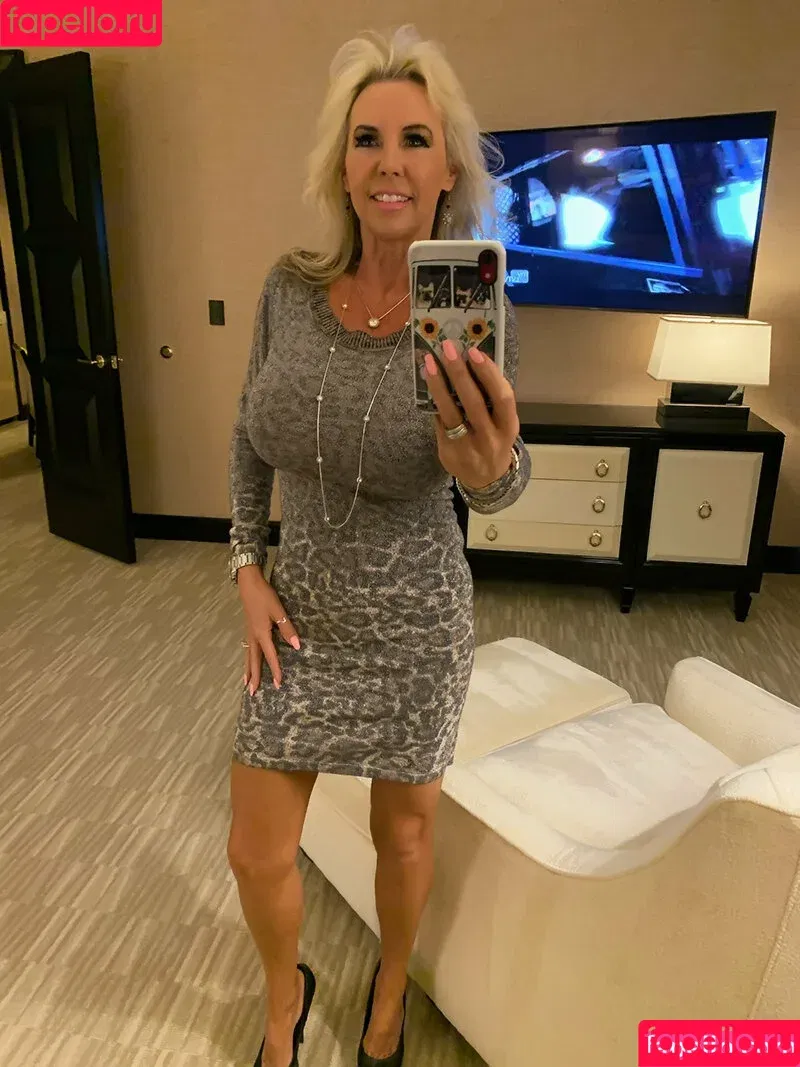 wifeysworld / wifeysworld_backup Onlyfans Photo Gallery 