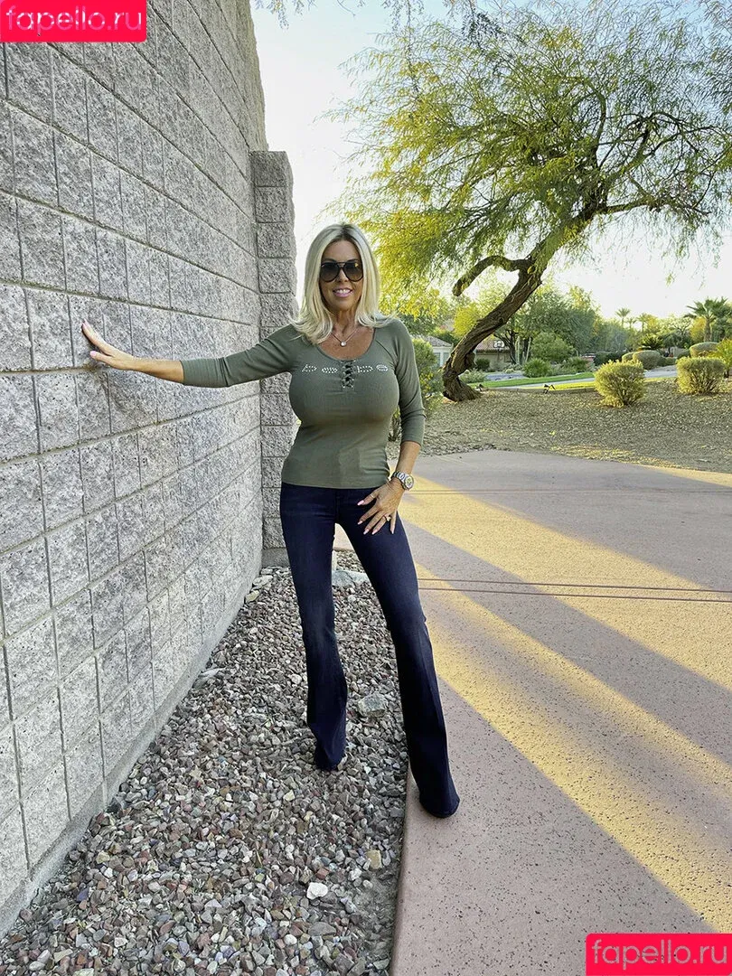 wifeysworld / wifeysworld_backup Onlyfans Photo Gallery 