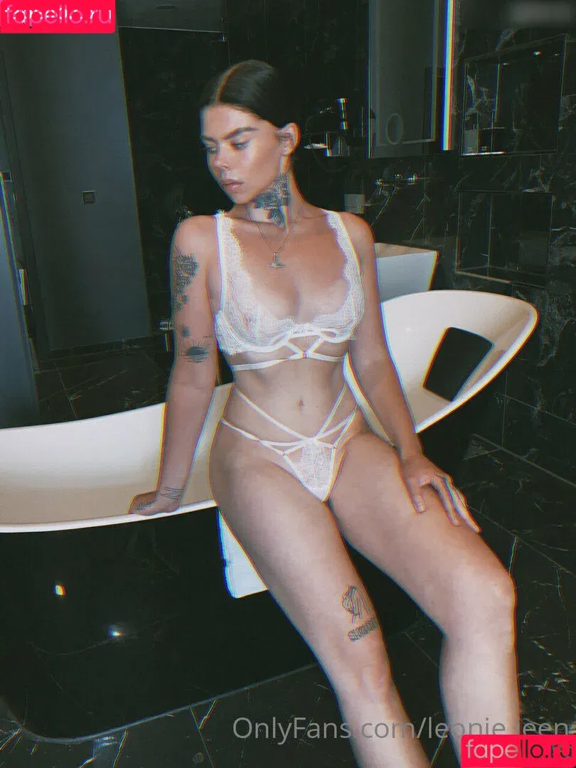 Leonie Jeen / leonie.jeen Onlyfans Photo Gallery 