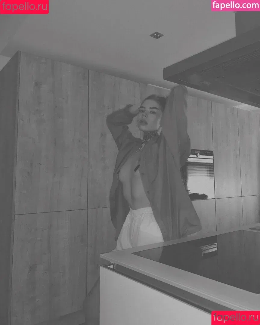 Leonie Jeen / leonie.jeen Onlyfans Photo Gallery 