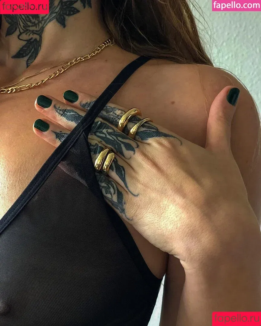 Leonie Jeen / leonie.jeen Onlyfans Photo Gallery 