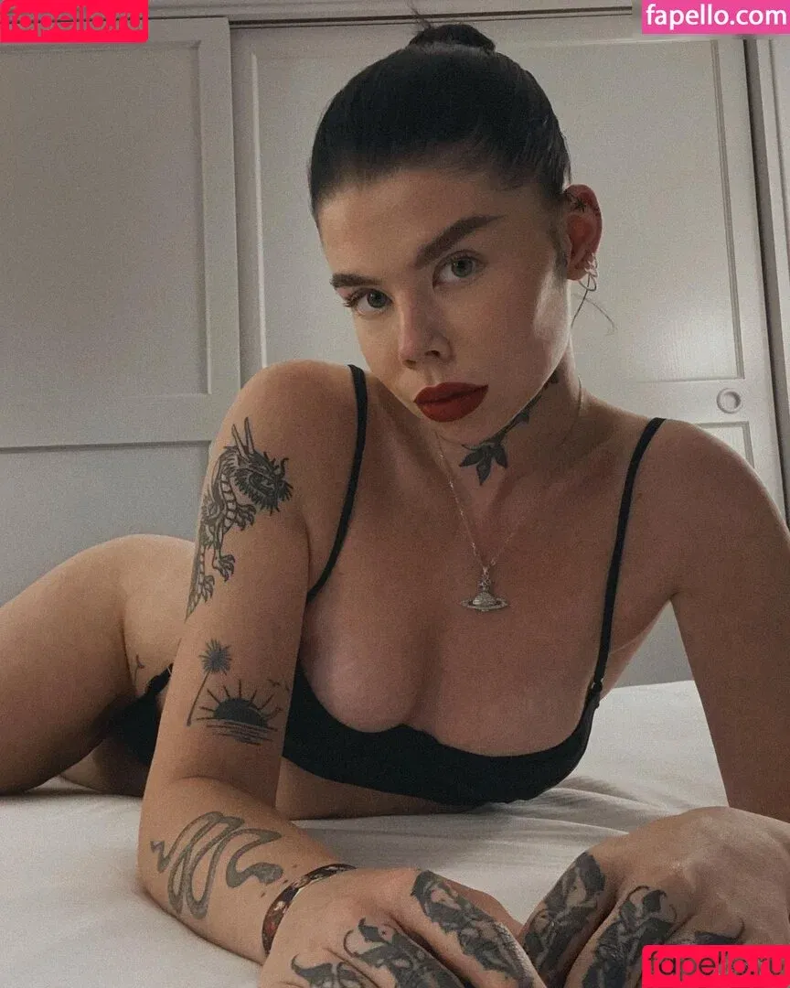 Leonie Jeen / leonie.jeen Onlyfans Photo Gallery 