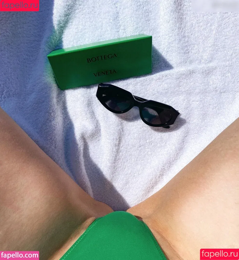 Leonie Jeen / leonie.jeen Onlyfans Photo Gallery 