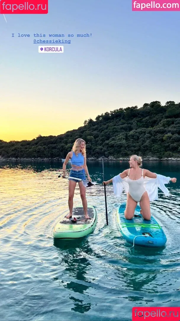 Chessie King / chessiekay / chessieking Onlyfans Photo Gallery 