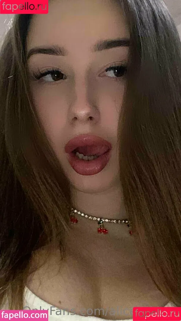 alicee_kisss / alise_kisss Onlyfans Photo Gallery 