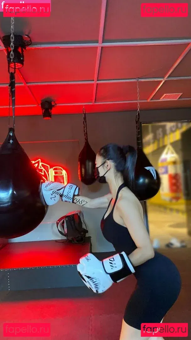 Aoy_Queen Onlyfans Photo Gallery 