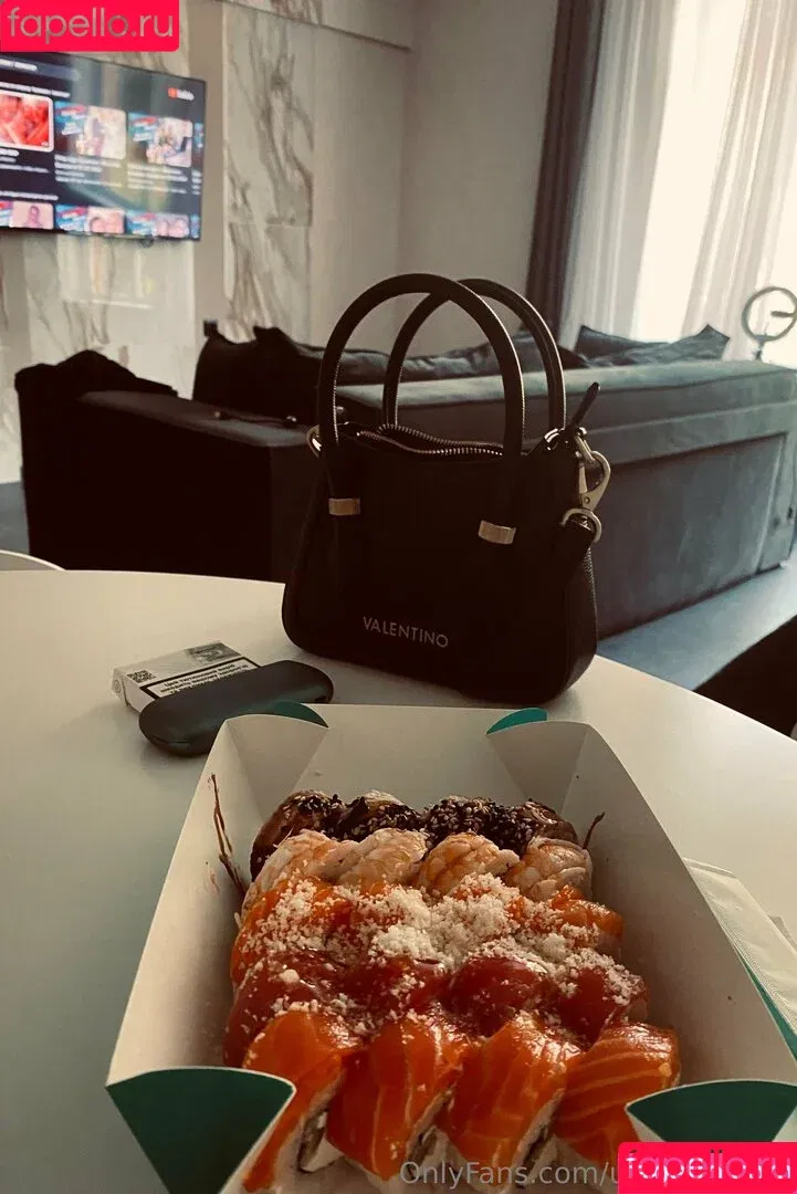 ren_18y.o / renfit2014 Onlyfans Photo Gallery 