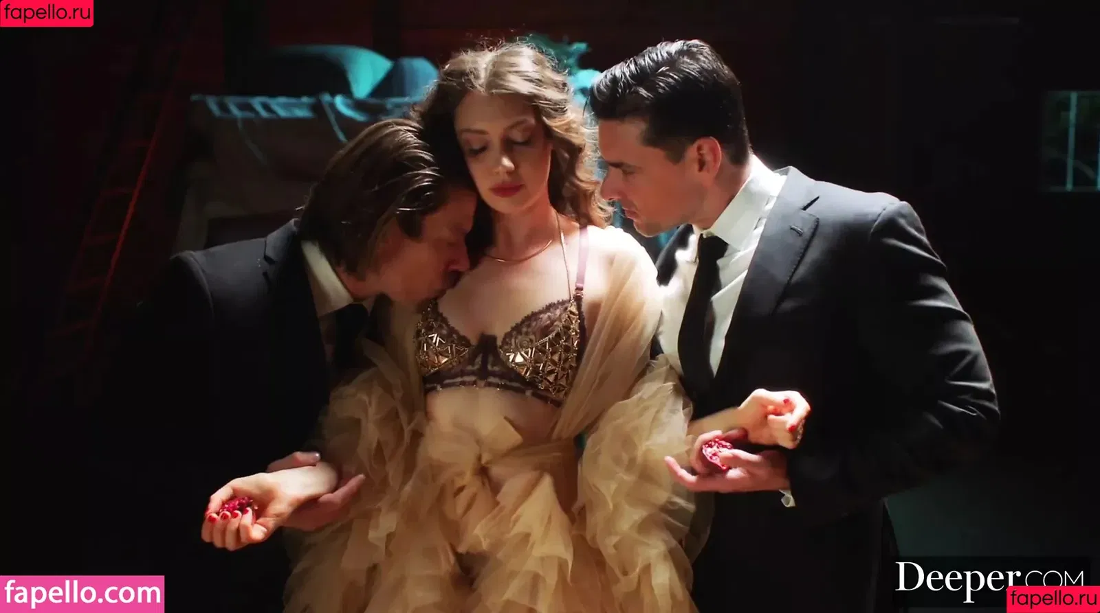 Elena Delladio / _elenaddofficial_ / elena_dd_official Onlyfans Photo Gallery 