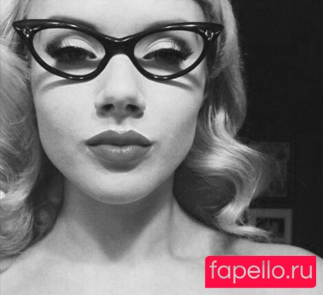 Miss Mosh Nude Onlyfans Photo 7