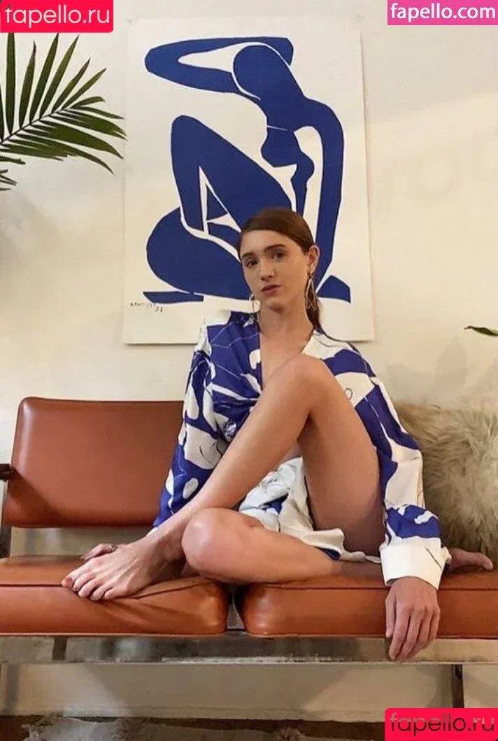 Natalia Dyer / nattyiceofficial Onlyfans Photo Gallery 