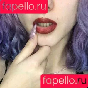 leliloo / lelilou.official Onlyfans Photo Gallery 