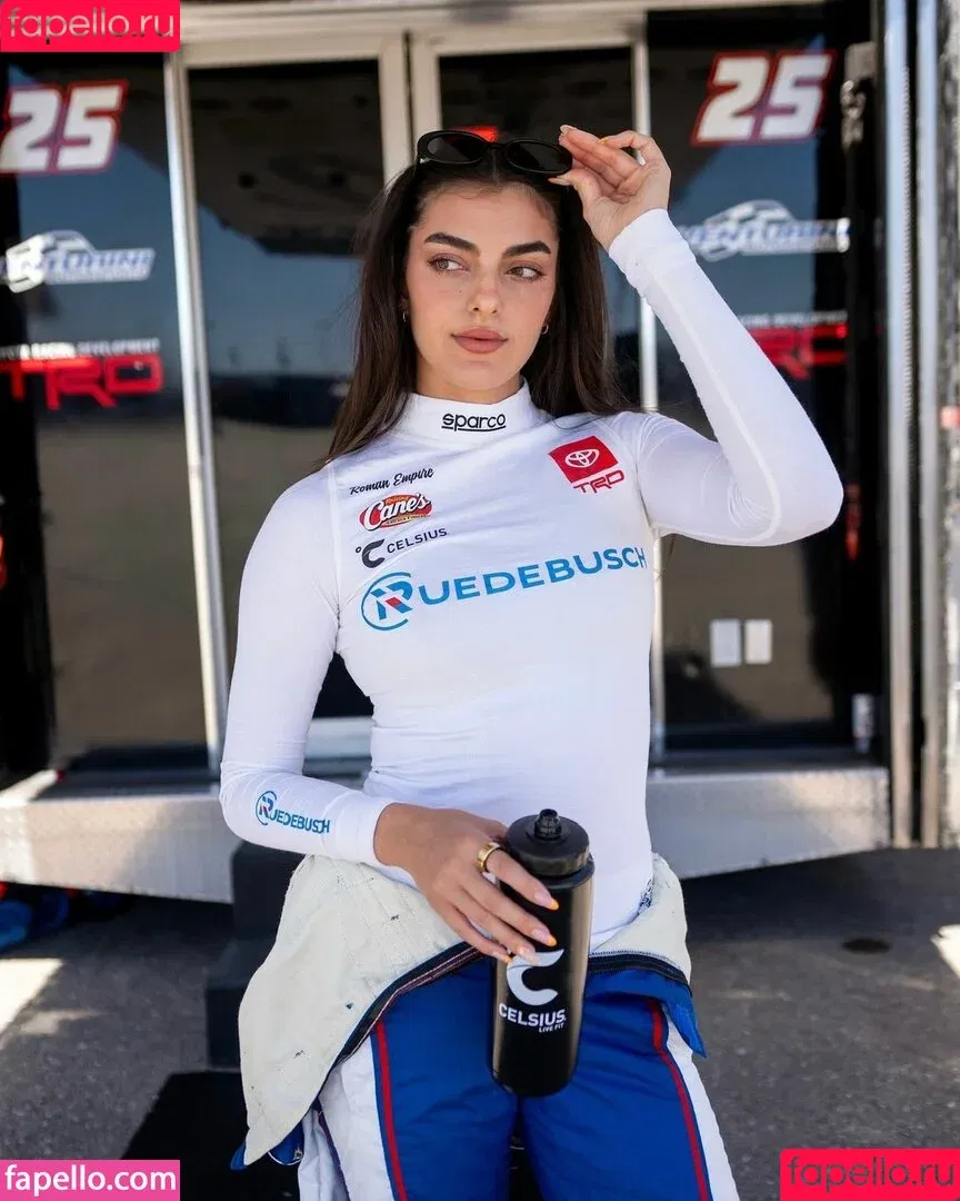 Toni Breidinger / tonibreidinger Onlyfans Photo Gallery 