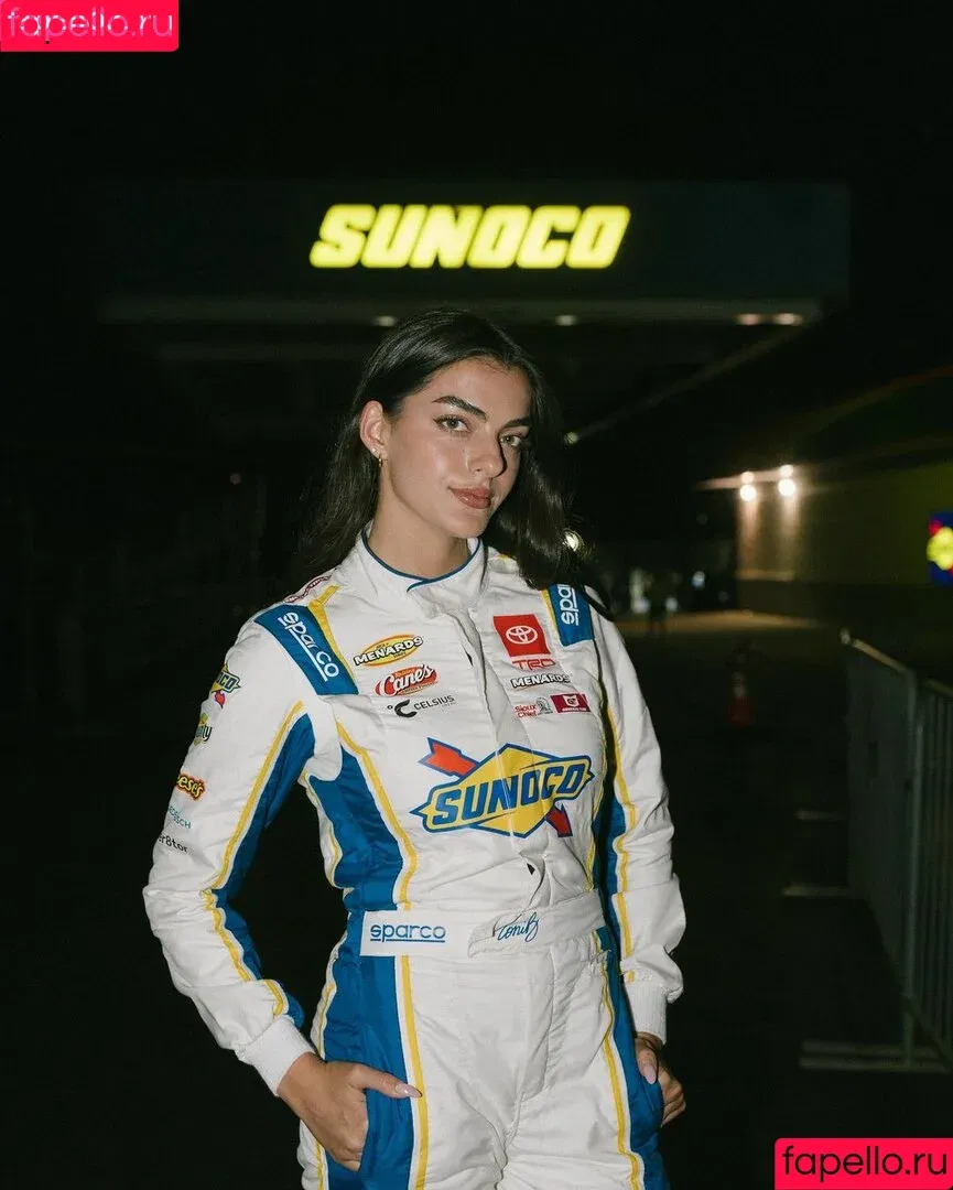 Toni Breidinger / tonibreidinger Onlyfans Photo Gallery 