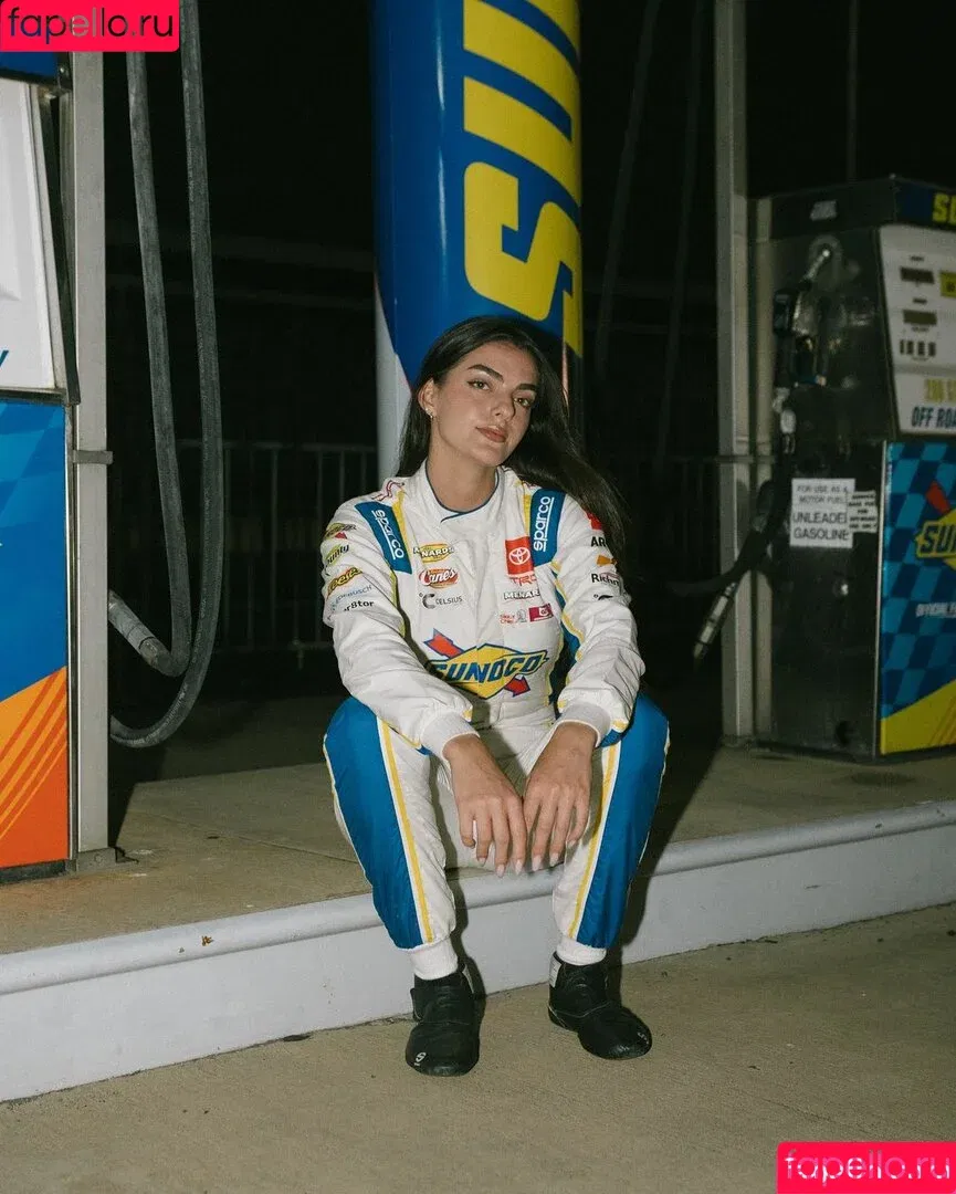 Toni Breidinger / tonibreidinger Onlyfans Photo Gallery 