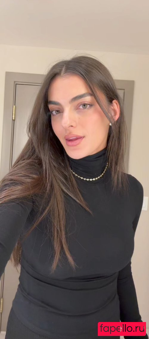 Toni Breidinger Nude Onlyfans Photo 36